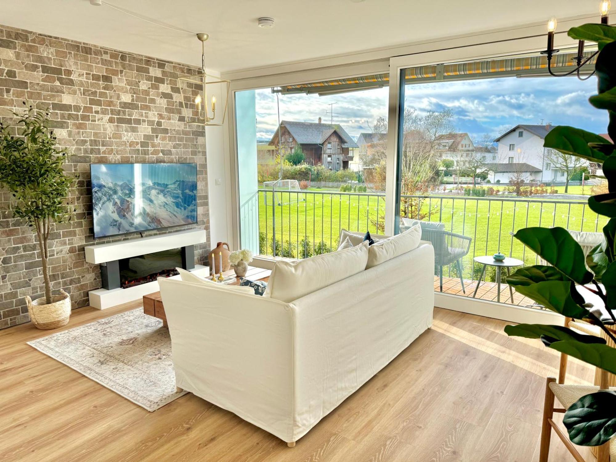 Flair Apartments Vorarlberg - Stilvolles Wohnen Nahe Bodensee & Alpen - Kueche, Balkon & Gratis Parkplatz Bregenz Exterior photo